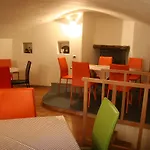 Del Castello Pensionat Tirano