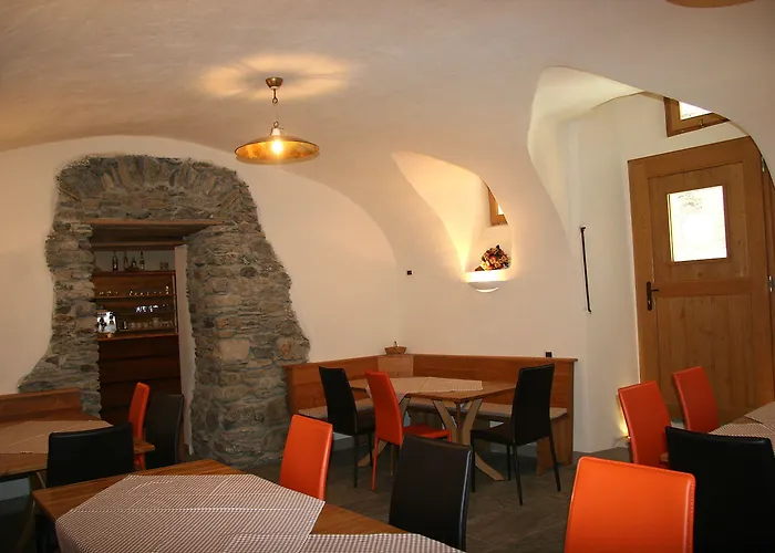 Del Castello Vendégház Tirano
