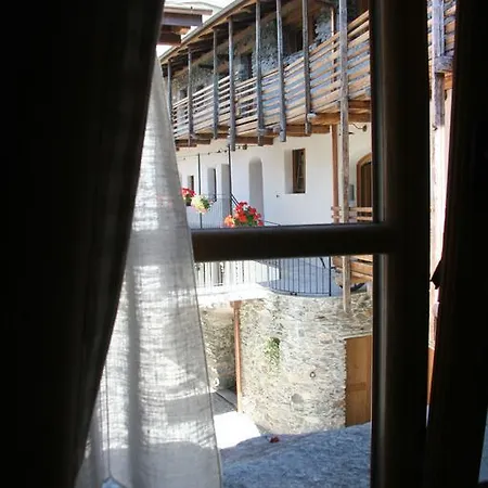 Del Castello 2* Tirano