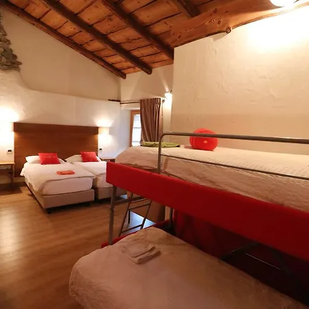 Affittacamere Del Castello 2*